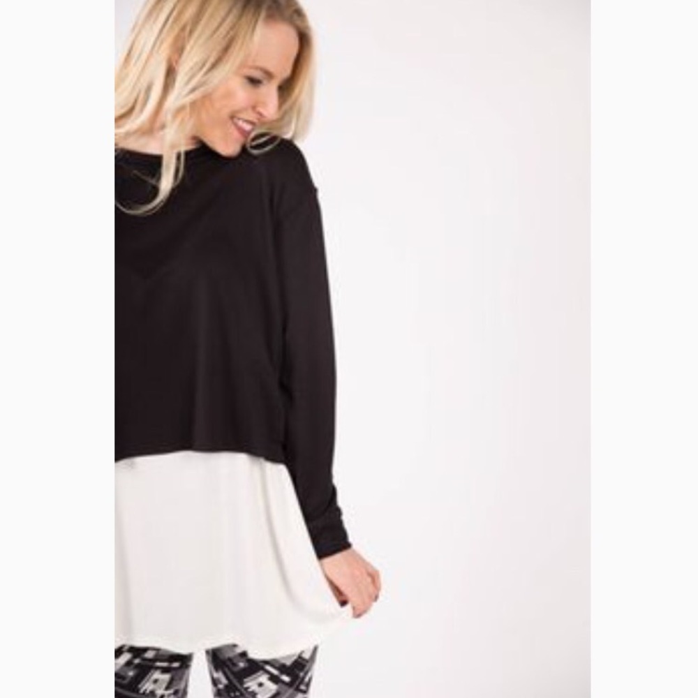 Agnes and Dora Pullover 🖤 Black XSmall-Small